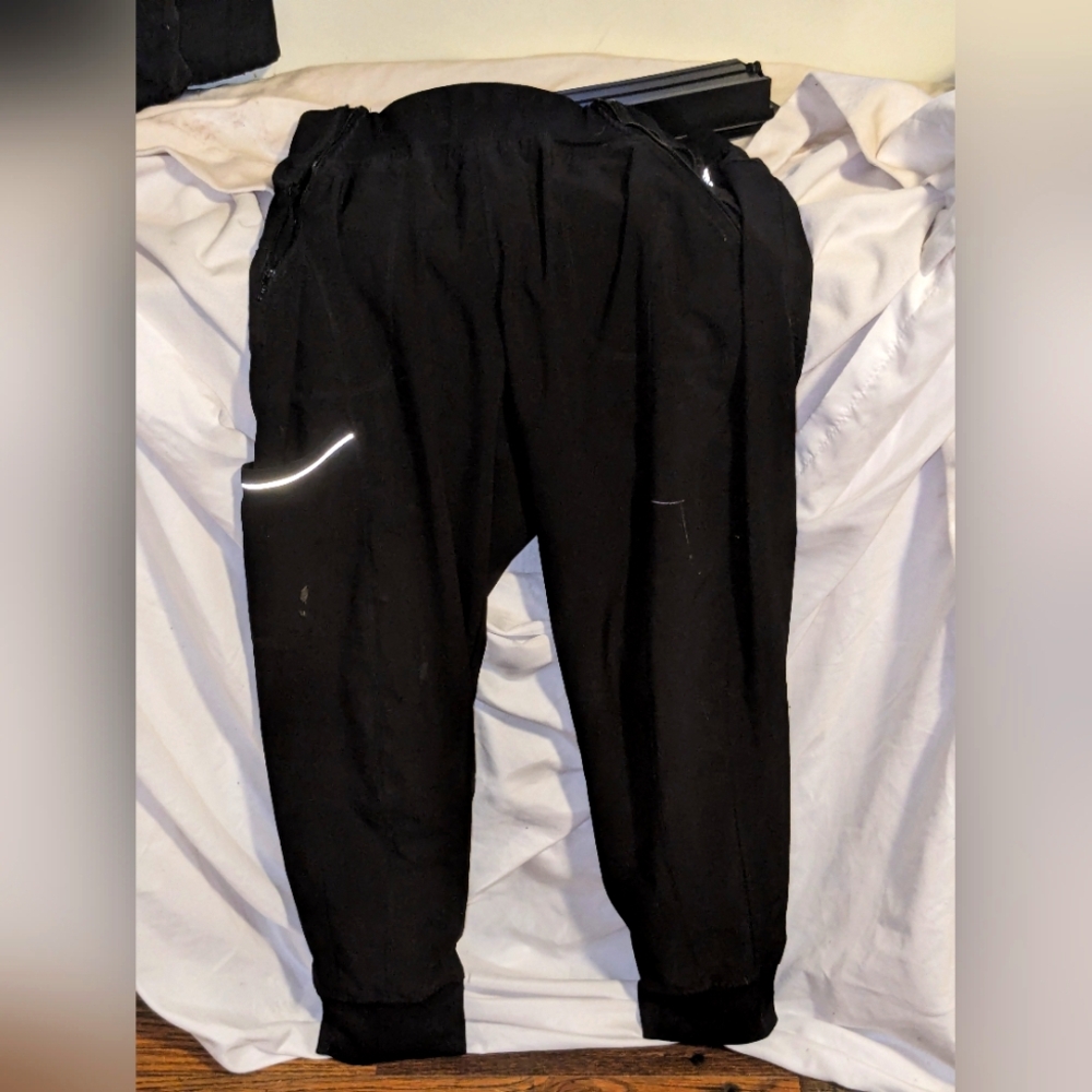 Cherokee Infinity Jogger Scrub Pants- Black- M- Petite